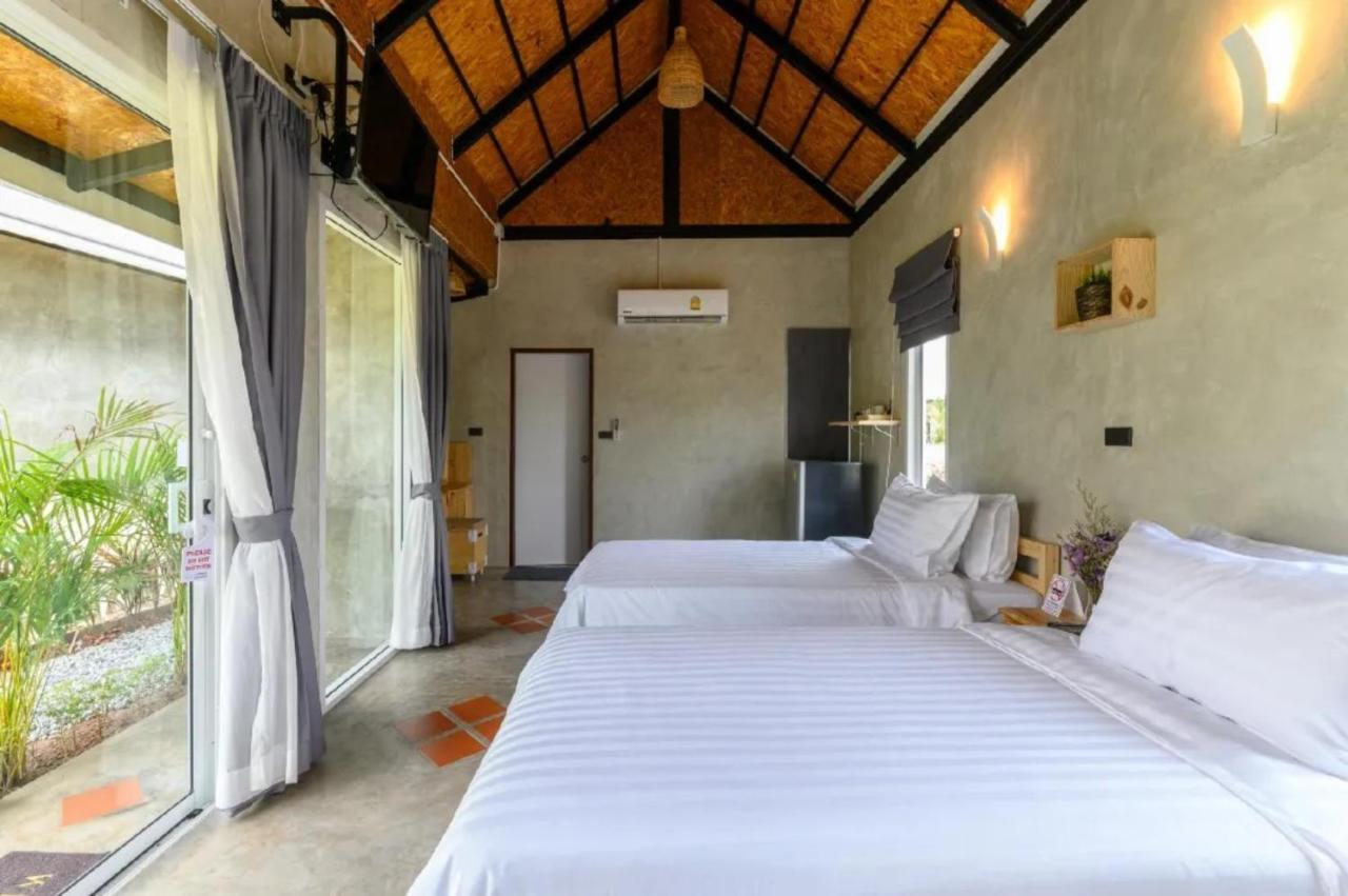 Loftpical Resort Phuket Exterior photo