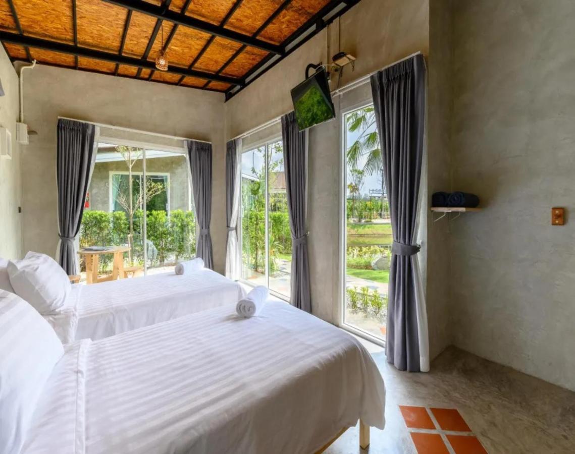 Loftpical Resort Phuket Exterior photo